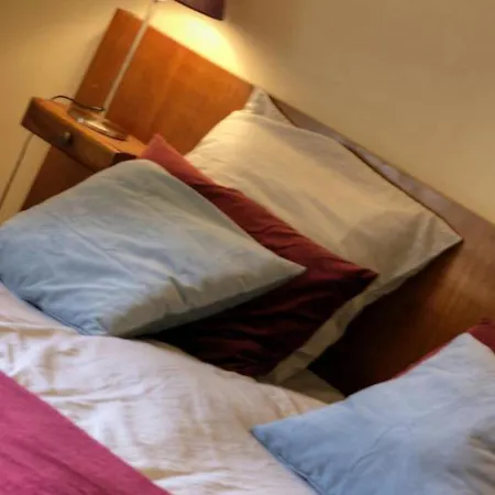 Historique Au Coeur Du Parc Du Pilat - 14 Pers, 3 Ch, 3 Sdb, Wifi, Jardin, Animaux Acceptes - Fr-1-496-136 * Sainte-Croix-en-Jarez