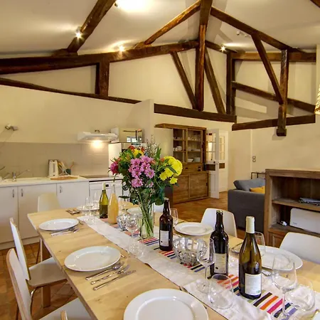 Historique Au Coeur Du Parc Du Pilat - 14 Pers, 3 Ch, 3 Sdb, Wifi, Jardin, Animaux Acceptes - Fr-1-496-136